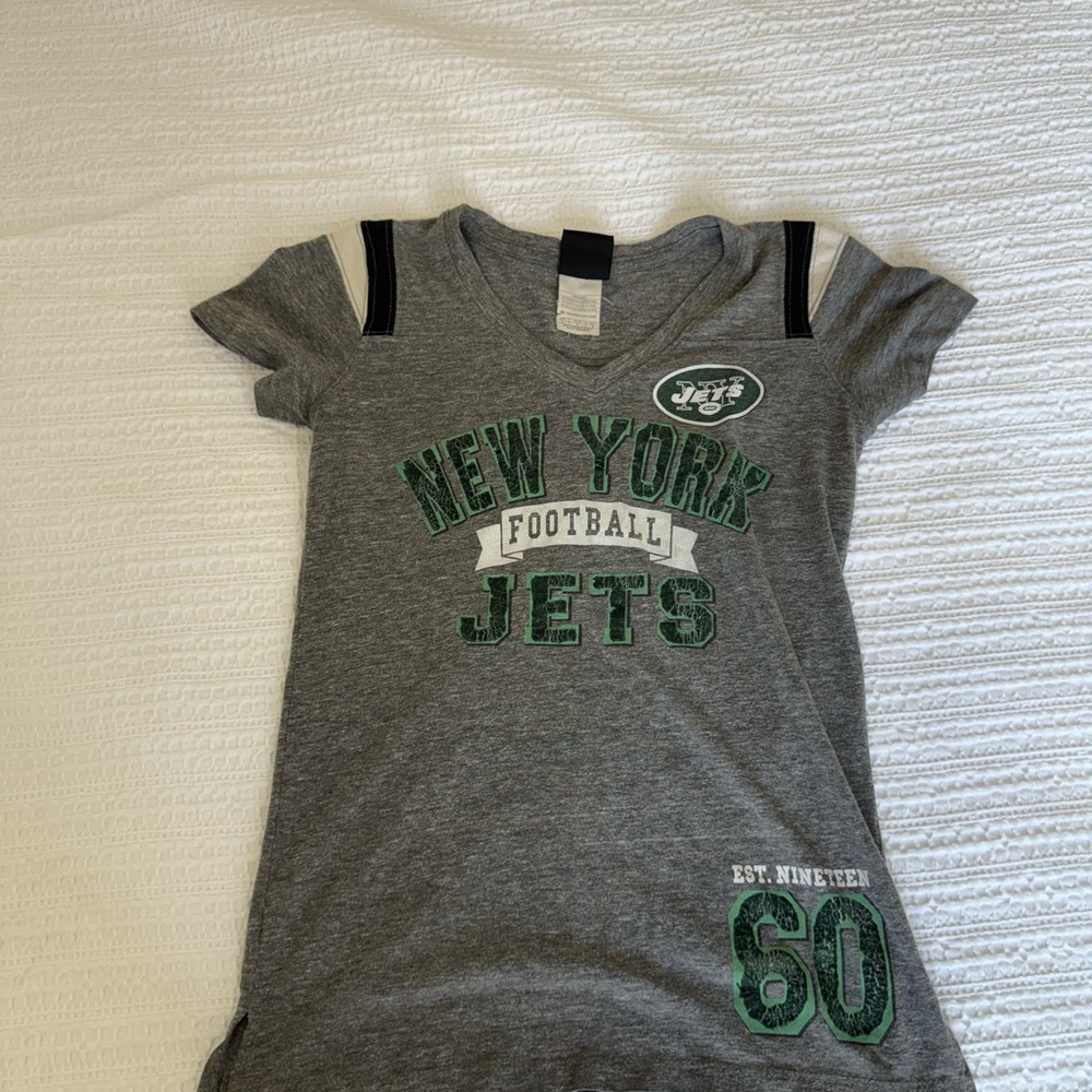 NFL New York Jets Gray Short Sleeve Kids Tee with Green Logo
